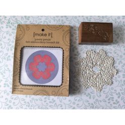 Purple Floral Brooch [make it] felt embroidery brooch kit